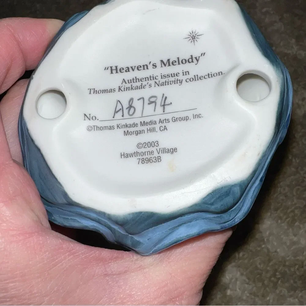 Thomas Kinkade Heaven's Melody Figurine